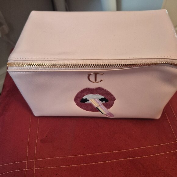 Charlotte Tilbury Other - Charlotte Tilbury - Pink makeup case